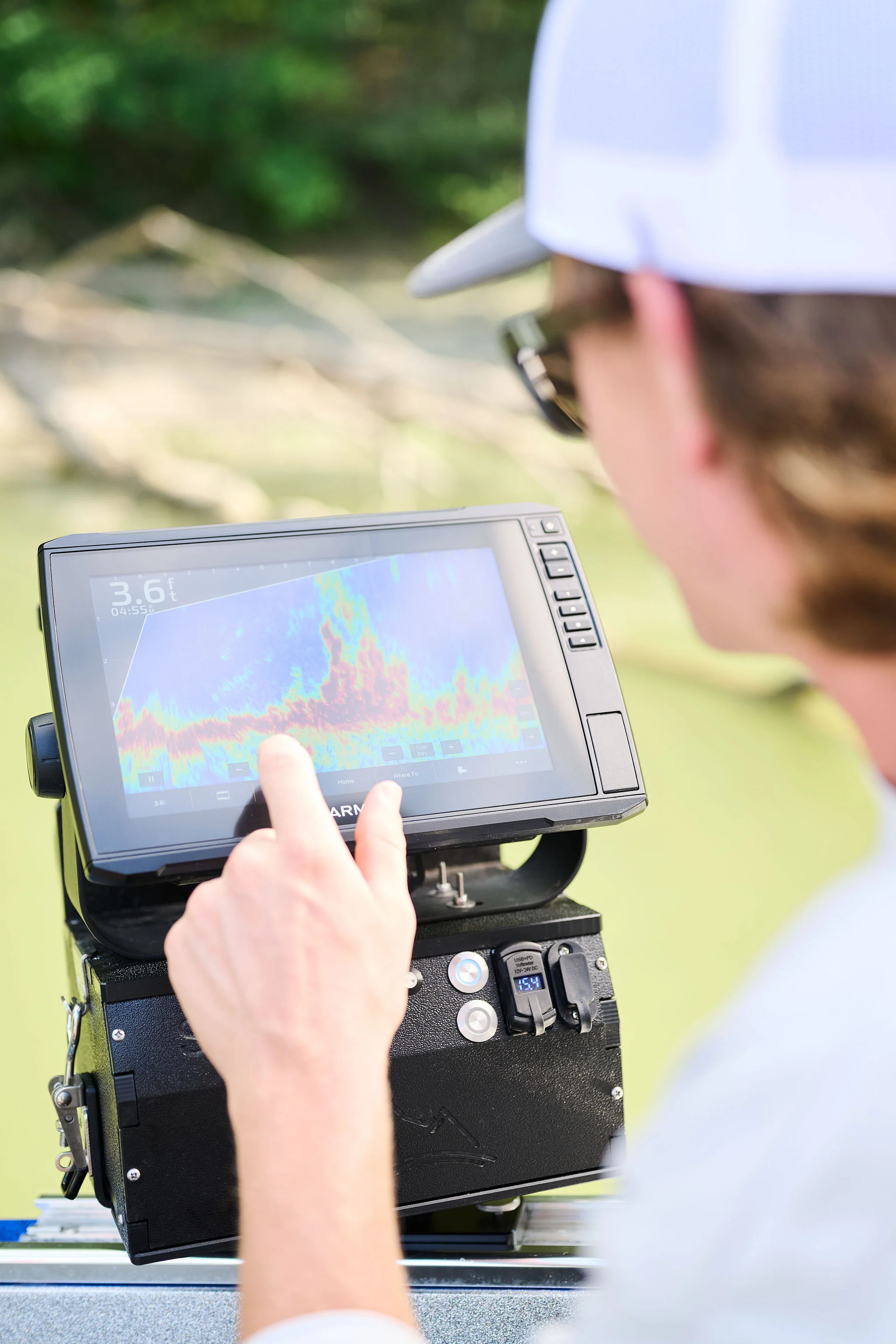 Summit Heavy Duty Shuttle For Garmin, Lowrance, and Humminbird - Image 9
