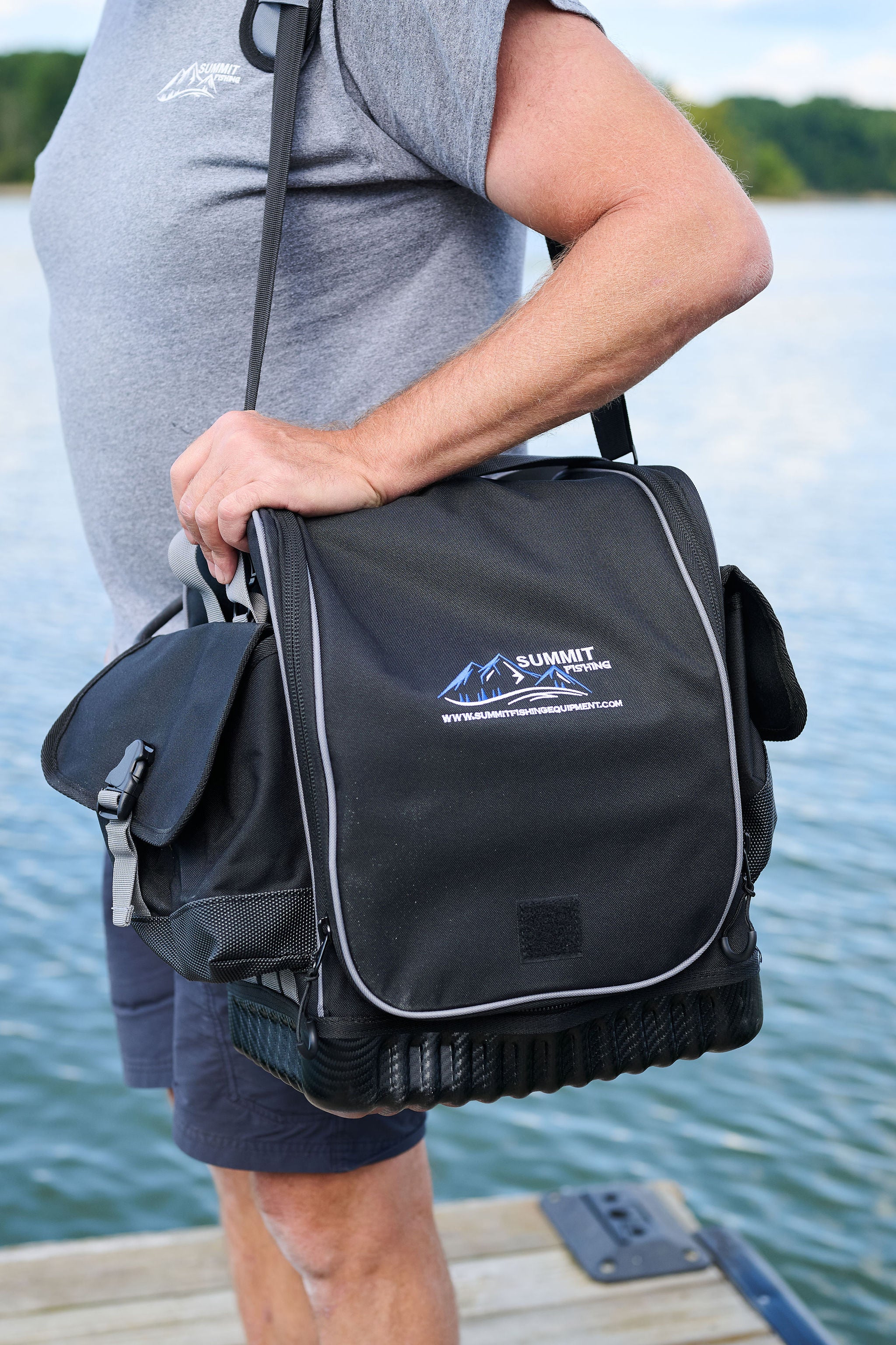 Summit Shuttle Bag - Image 12